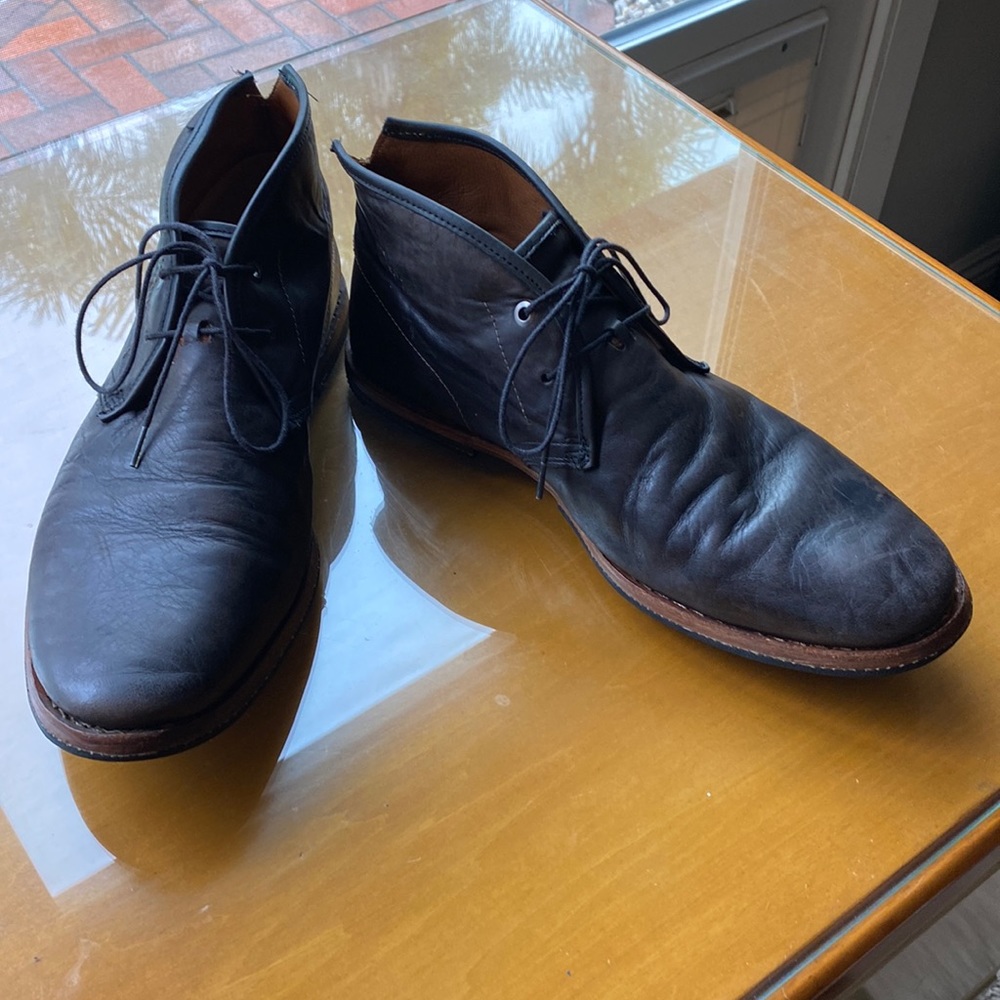 Timberland brown leather size 10 shoes